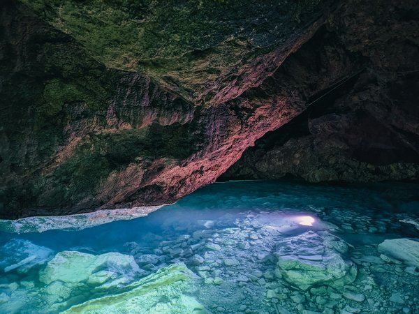 What Are the Opportunities and Pitfalls of Adopting Cryptocurrency Payments for UK SMEs?